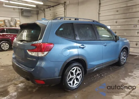 2023 Subaru Forester Premium z USA, uszkodzony, nr VIN JF2SKAEC6PH452091